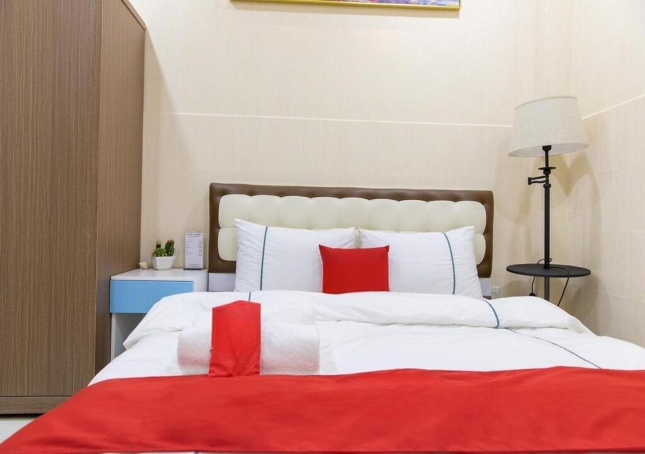 Bros Hotel Хошимін Екстер'єр фото